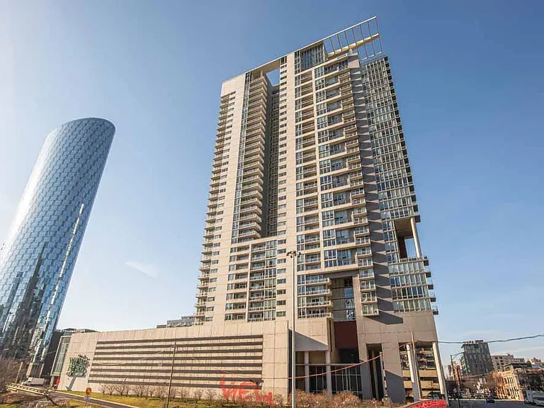 737 W Washington Blvd #1508 — Photo 28