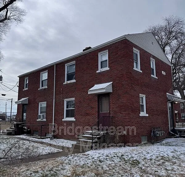 506 Middle St #B — Photo 10