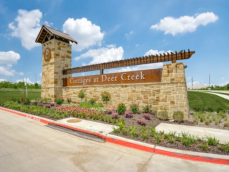 Cottages at Deer Creek — Photo 34