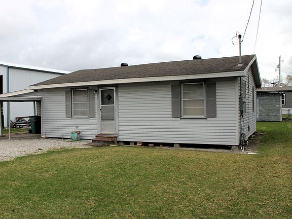 2nd image of 613 Lebleu Rd