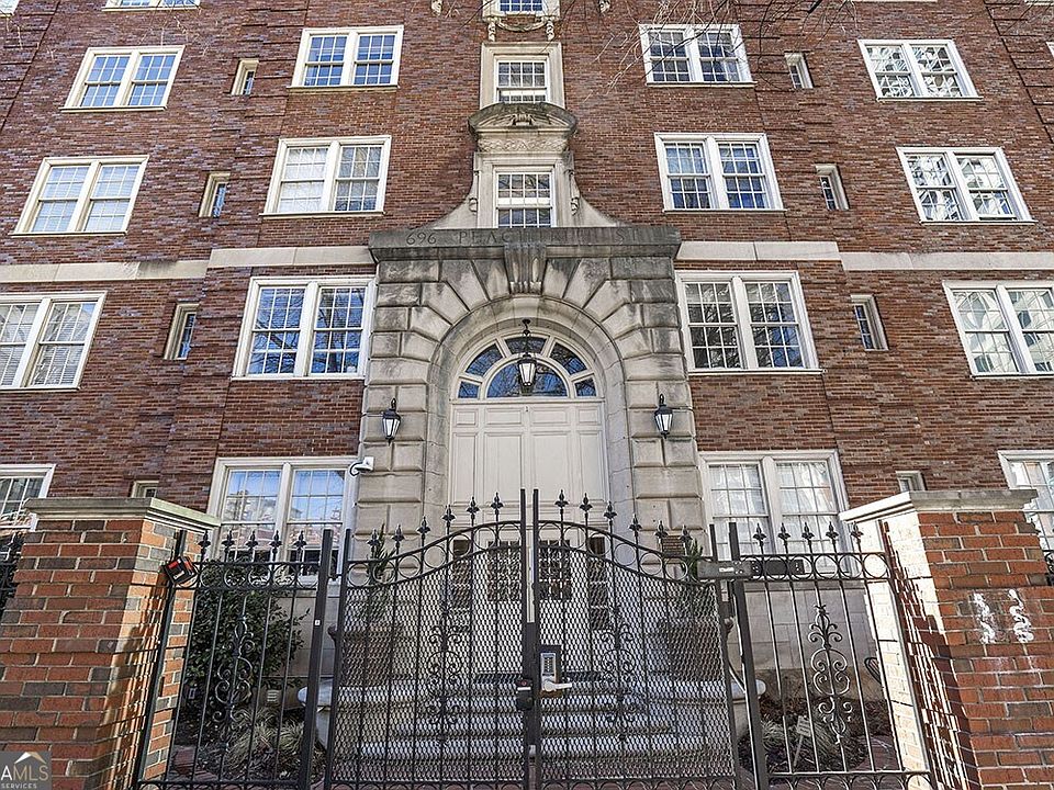 1st image of 800 Peachtree St NE APT 8219