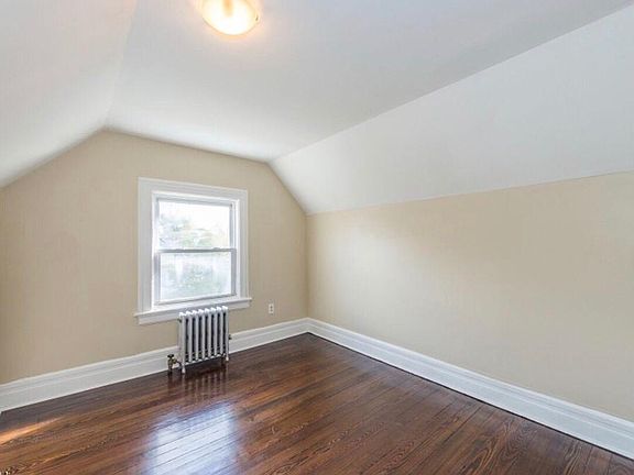 3rd image of 87 N Munn Ave APT 4