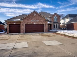 54853 Cabrillo Dr, Macomb, MI 48042