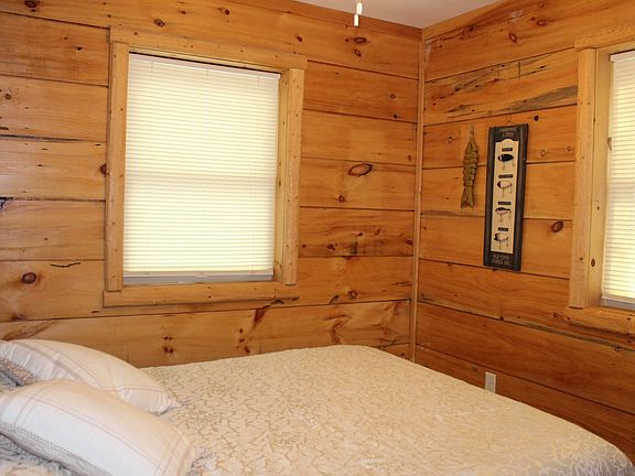 5th image of 3849 Brandy Ln #5