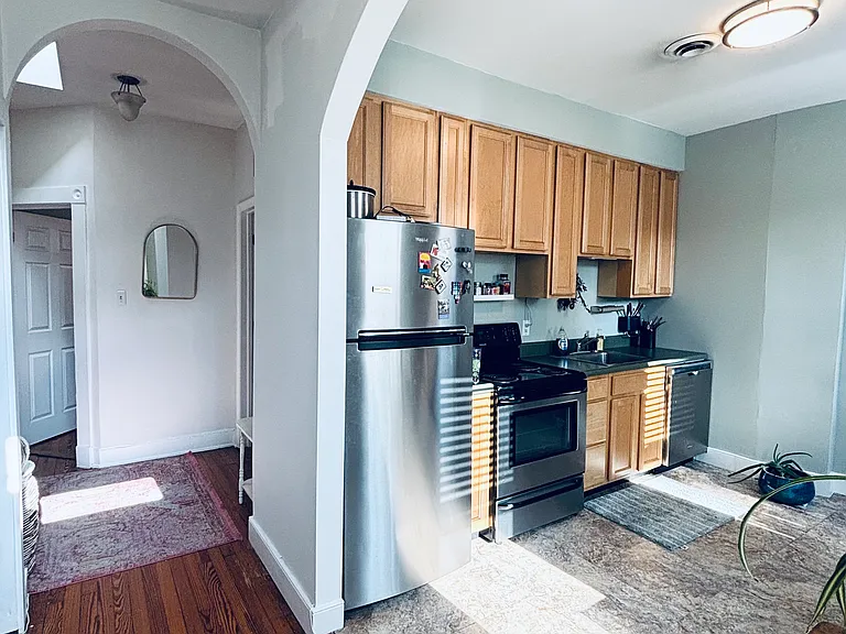 427 Strawberry St #A — Photo 4