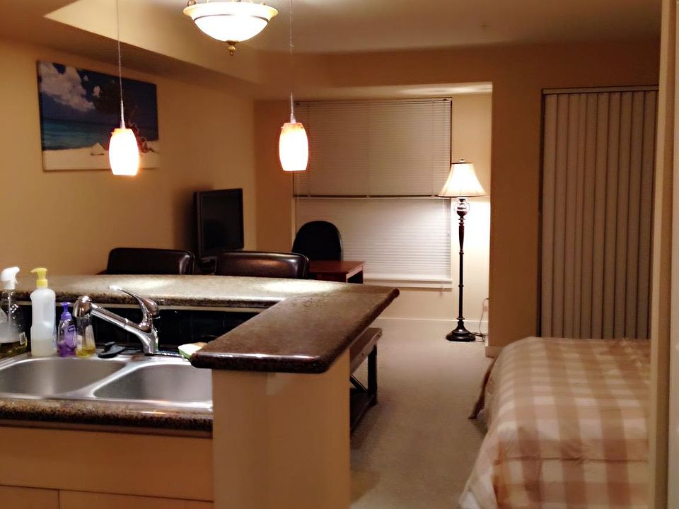 1st image of 108 5th Ave S Unit 618