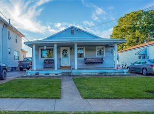 1806 Rayon Dr, Parkersburg, WV 26101
