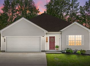 1592 Parkside Dr, Clarksville, TN 37042