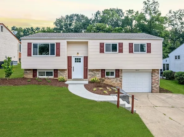 1607 Leona Ave, South Park, PA 15129