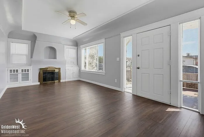 3 bed, 2.0 bath, 1469 sqft, $3,500 — Photo 3