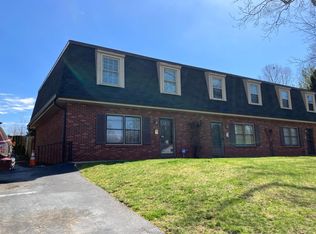 416 7th St NE, Hickory, NC 28601
