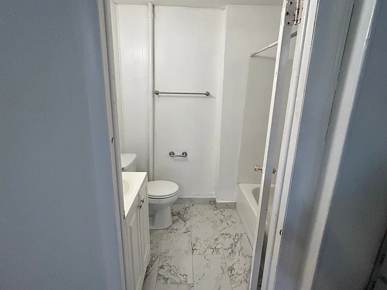 173 W Ridge St #3 — Photo 13