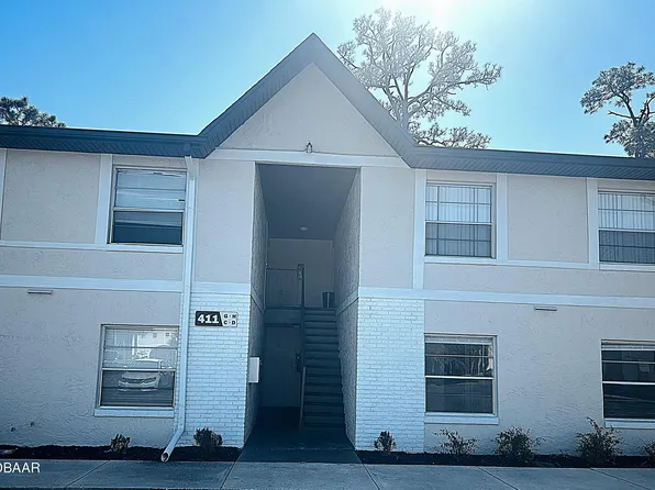 411 Banana Cay Dr APT C, South Daytona, FL 32119