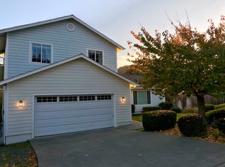 103 Tuttle Ct, Rogue River, OR 97537