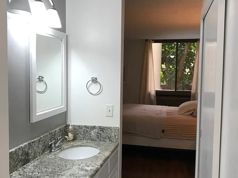 501 Hahaione St #11 — Photo 12