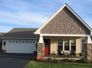 8113 Golden Oak Ln, Roanoke, VA 24019