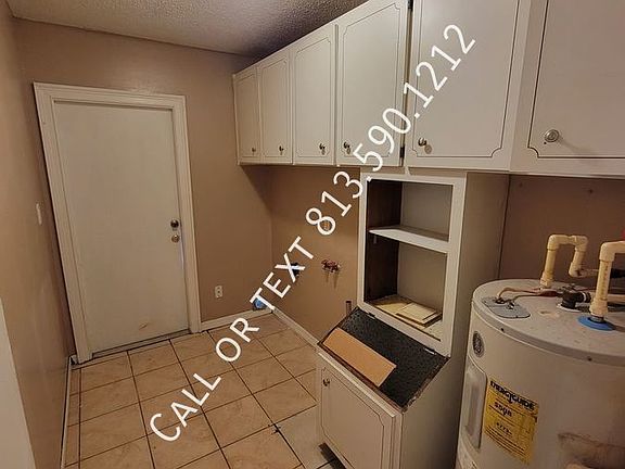 5th image of 3221 W Clifton St