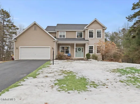 25 Westberry Way, Queensbury, NY 12804