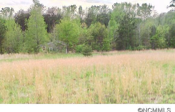 2nd image of 1105 E Prince Rd
