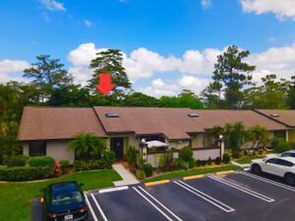 499 NW Iron Forge Court NW, Royal Palm Beach, FL 33411