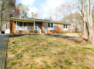 9075 Mibeck Rd, Belews Creek, NC 27009