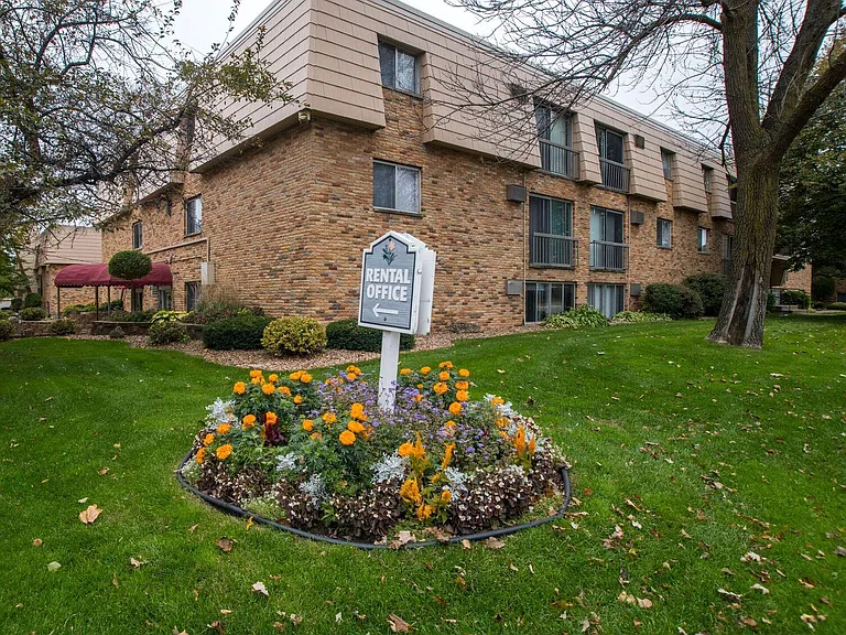 St. Cloud Terrace — Photo 15