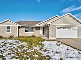 3218 Glendale Ave, Howard, WI 54313