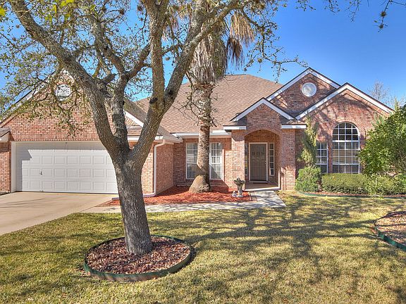 2nd image of 29311 Mandetta Dr