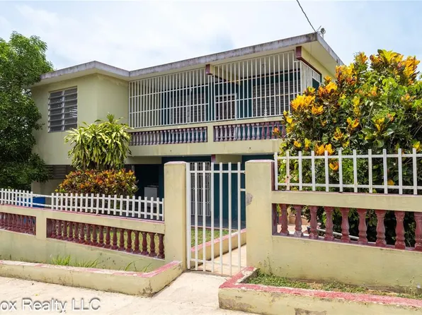 Solar B Avenida Maria Bettega, Aguadilla, PR 00603