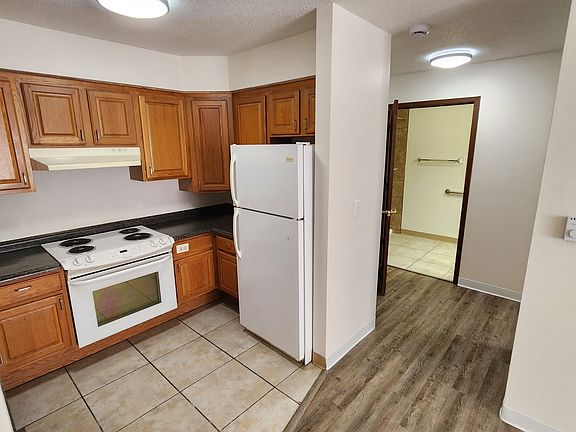 2nd image of 725 S 11th St #11320401