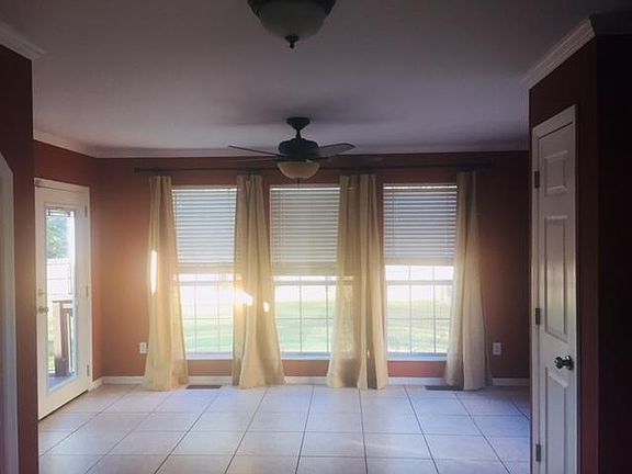 3rd image of 6729 Cardindale Dr