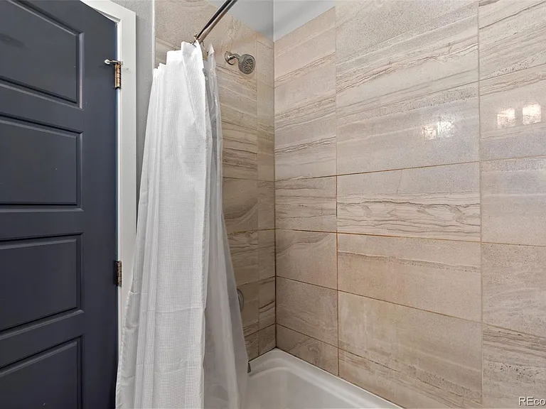 2725 W 25th Ave #7 — Photo 24