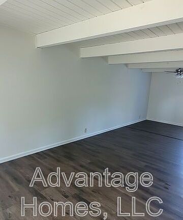 3rd image of 938 N 71st St