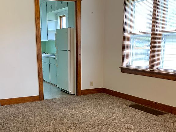 5th image of 430 W Gordon St