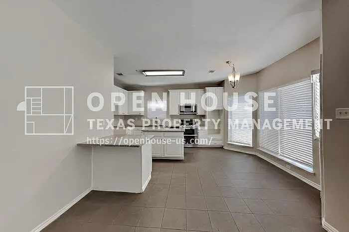 4332 Voss Hills Pl — Photo 6