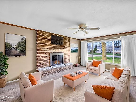 5th image of 38592 Courtland Dr