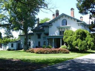 443 Bellevue Ave, Newport, RI 02840