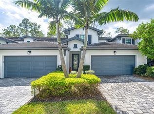 7324 Rockefeller Dr, Naples, FL 34119