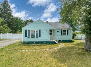 81 Cherokee Dr, Springfield, MA 01109