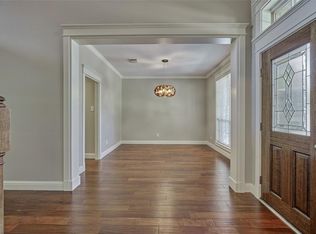 27 N Longsford Cir, Spring, TX 77382