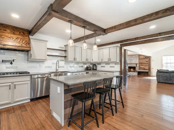 1312 General Macarthur Dr, Brentwood, TN 37027