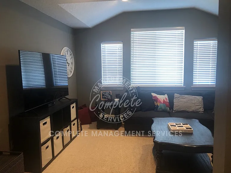 14367 Parkside Ct NW — Photo 6