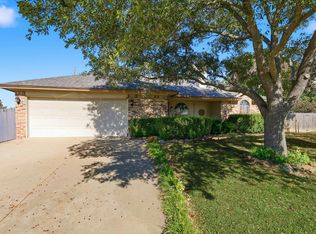 312 Richy Rd, Roanoke, TX 76262