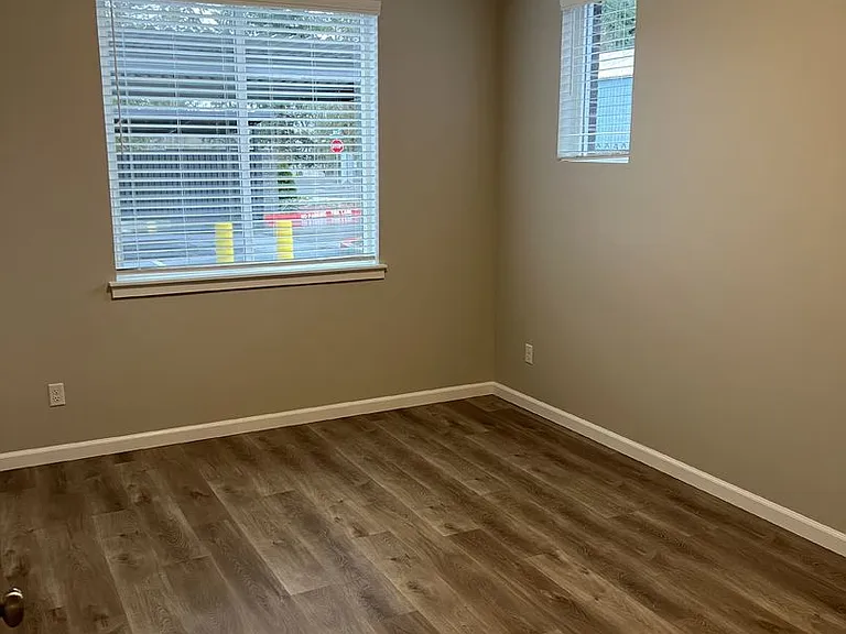 410 Apartments in Beautiful Bonney Lake, Washington — Photo 24