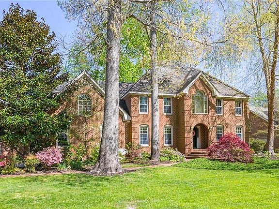 2nd image of 3105R Bishopsgate Ct