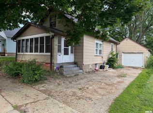 405 Hamilton St, Washington, IL 61571