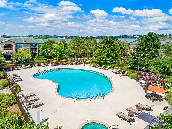 4th image of 1000 Colonnade Dr #404-111