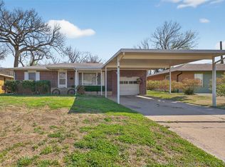 4105 Fleetwood Dr, Bartlesville, OK 74006