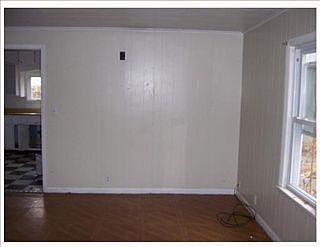3rd image of 52431 Helman Ave