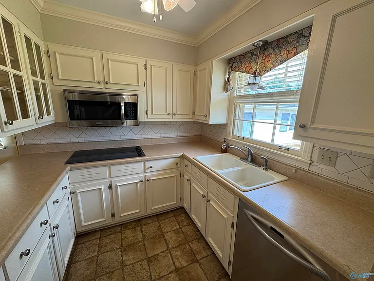 816 Mira Vista Dr SE — Photo 9